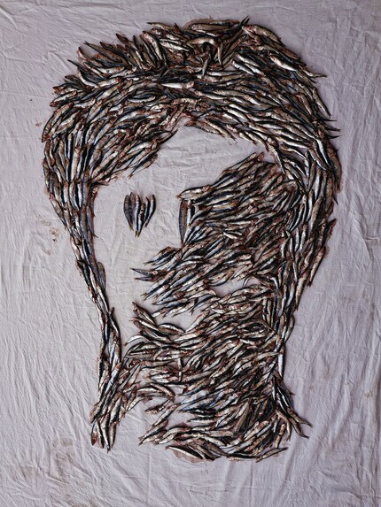 Autoritratto Con Sarde von Antonio Idone