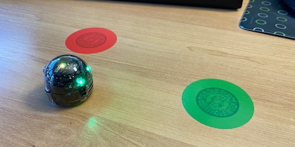 Golf sulla scrivania? Ozobot Evo lo rende possibile.