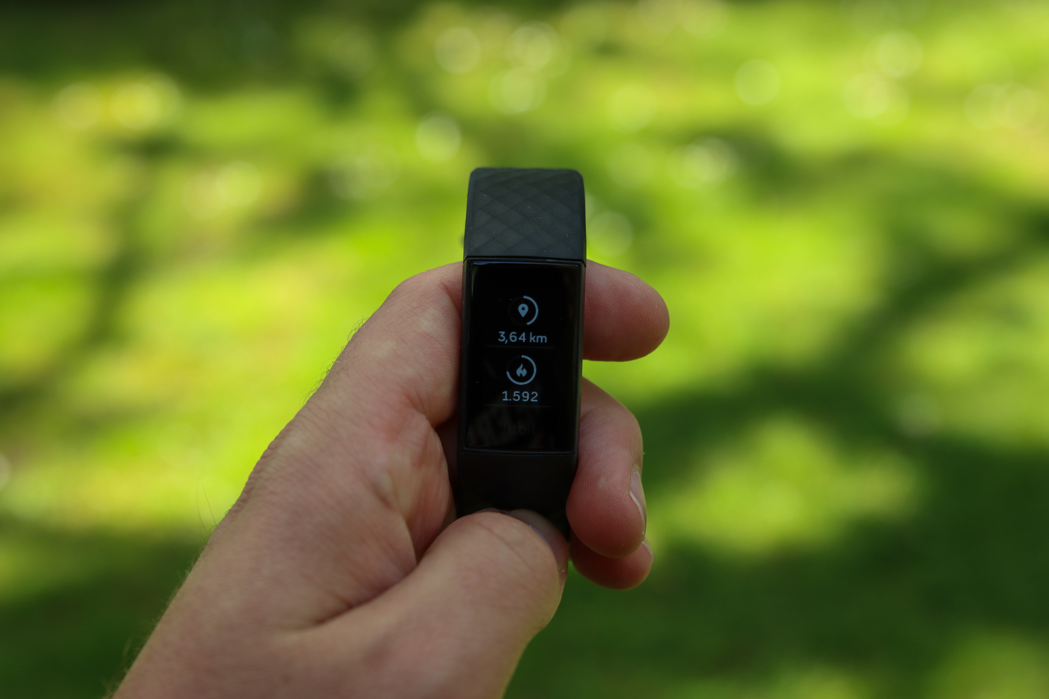 Fitbit ionic digitec hot sale