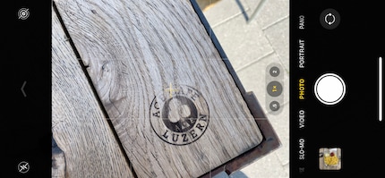 Sorprendentemente utile: il mirino per scatti dall'alto verso il basso sull’iPhone