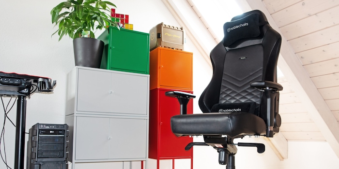 Noblechairs armrest outlet