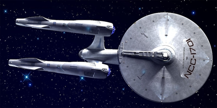 その他 U.S.S. ENTERPRISE NCC-1701-E 1/1700 Amazon.com: USS Enterprise NCC-1701-E Bandai Model Kit 1