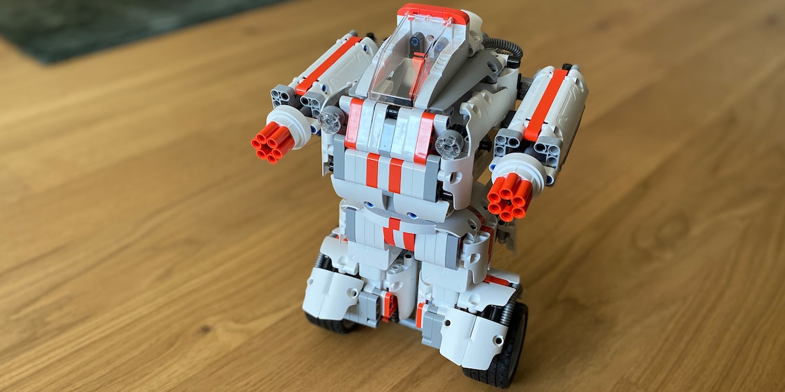 Avec le Mi Robot Builder, qui peut être assemblé et programmé, Xiaomi a réussi un coup de génie.