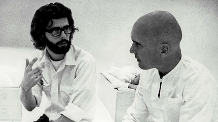 George Lucas, 1971, durante le riprese di «THX 1138», che più tardi influenzò il nome della sua società di certificazione.