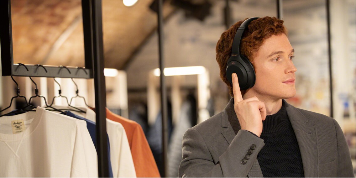 Control the music using a touchpad on the earcup.
