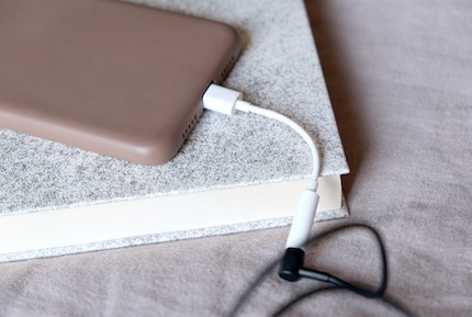 Das Kabel fürs Kabel: Der Adapter für die Anschlüsse USB-C und 3.5 mm.