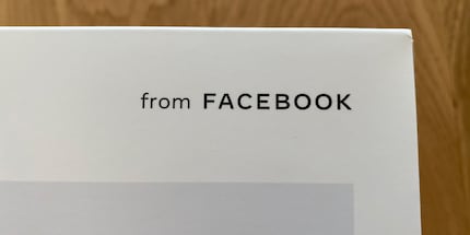 Der Schriftzug des Bösen hat den Weg auf die Verpackung gefunden.