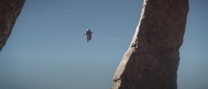 Ihren ersten Auftritt hat die Slave 1 in «Star Wars – Episode V: The Empire strikes back». Jahre später ist sie erneut in «Star Wars – Episode 2: The Attack of the Clones» zu sehen.