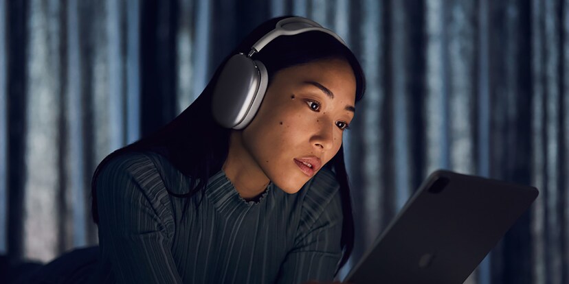 AirPods Max: Apple introduces over-ear headphones
