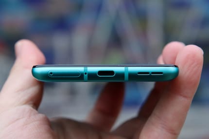 Le port USB-C est le seul présent.
