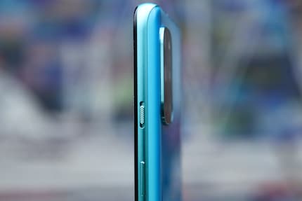 OnePlus reste fidèle au bouton « Alert Slider » qui permet de régler le smartphone sur sonnerie, vibreur ou silencieux.