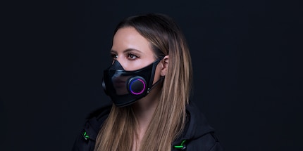 Die RGB-Details an den Seiten sind unverkennbar. Bildquelle: Razer
