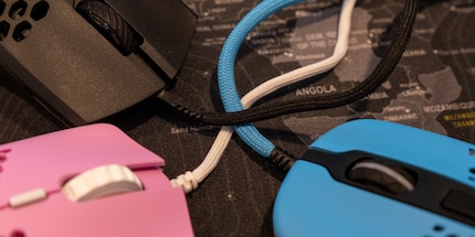 Beim Kabel hat Cooler Master die Nase vorne, gefolgt von Glorious. Bei der M42 ist ein Maus-Bungee empfehlenswert.
