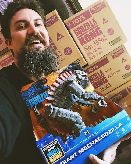 Regisseur Adam Wingard zeigt Mechagodzilla aus seinem Film