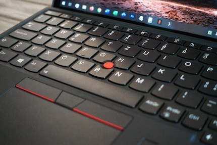 Il trackpoint è una buona alternativa al trackpad.