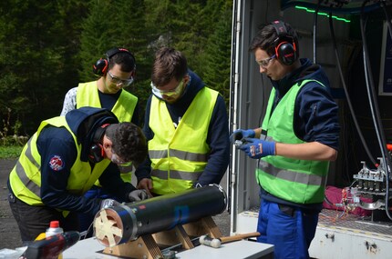 Das Triebwerk ist bereit für die Testbench.