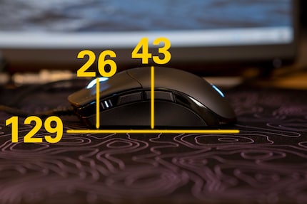 Dimensions de la Sabre RGB Pro en millimètres.