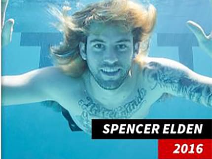 Lo stesso Spencer Elden ha ricreato la foto più volte.