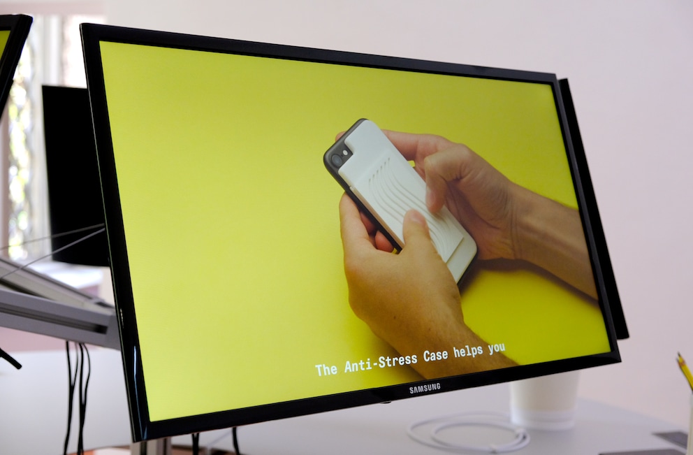  Wie ein Anti-Stressball dient dir ein Case zur Beruhigung bei Stress im Umgang mit dem Mobiltelefon.