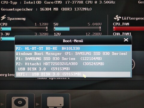 So sieht das Boot-Menü eines alten Asus-Motherboard aus.