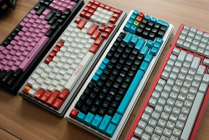 Diverse 1800-Keyboards.