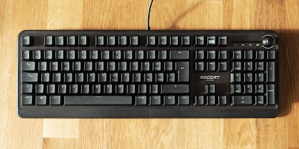 Eine Fullsize Tastatur – die Roccat Pyro.