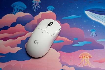 The Logitech Pro X Superlight is an all-rounder in terms of grip type. It’s suitable for all three common grip types.
