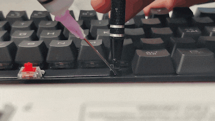 Because the lubricant has to pass through the hollow needle, it’s possible that some of it will squirt out with the pressure. Fortunately, G-Lube isn’t conductive. So you won’t damage anything if some of it goes where it shouldn’t.