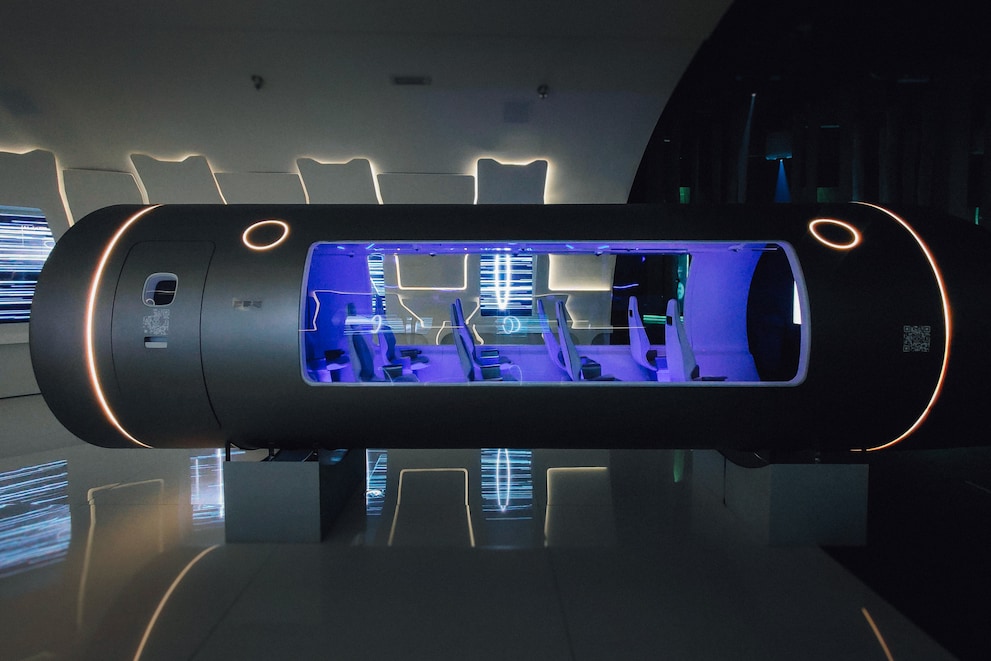 Un modèle de l’hyperloop de Zeleros présenté pour la première fois à l’Expo 2020.