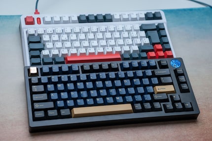 Size comparison with a 75 per cent keyboard. They’re the same size. However, going by the Iqunix definition, the L80 Formula is an 80 per cent keyboard.