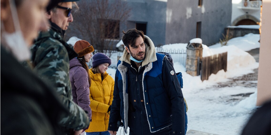 Hôtel Sinestra : une journée sur le tournage du nouveau film familial