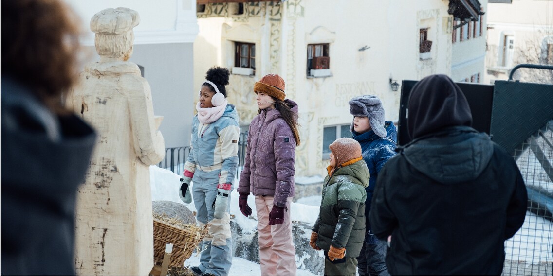 Hôtel Sinestra : une journée sur le tournage du nouveau film familial