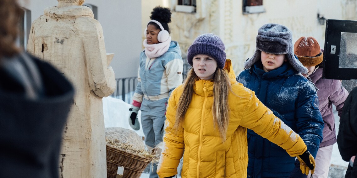 Hôtel Sinestra : une journée sur le tournage du nouveau film familial