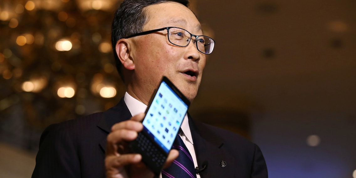 Blackberry CEO John Chen informiert über neuen Kurs der Firma