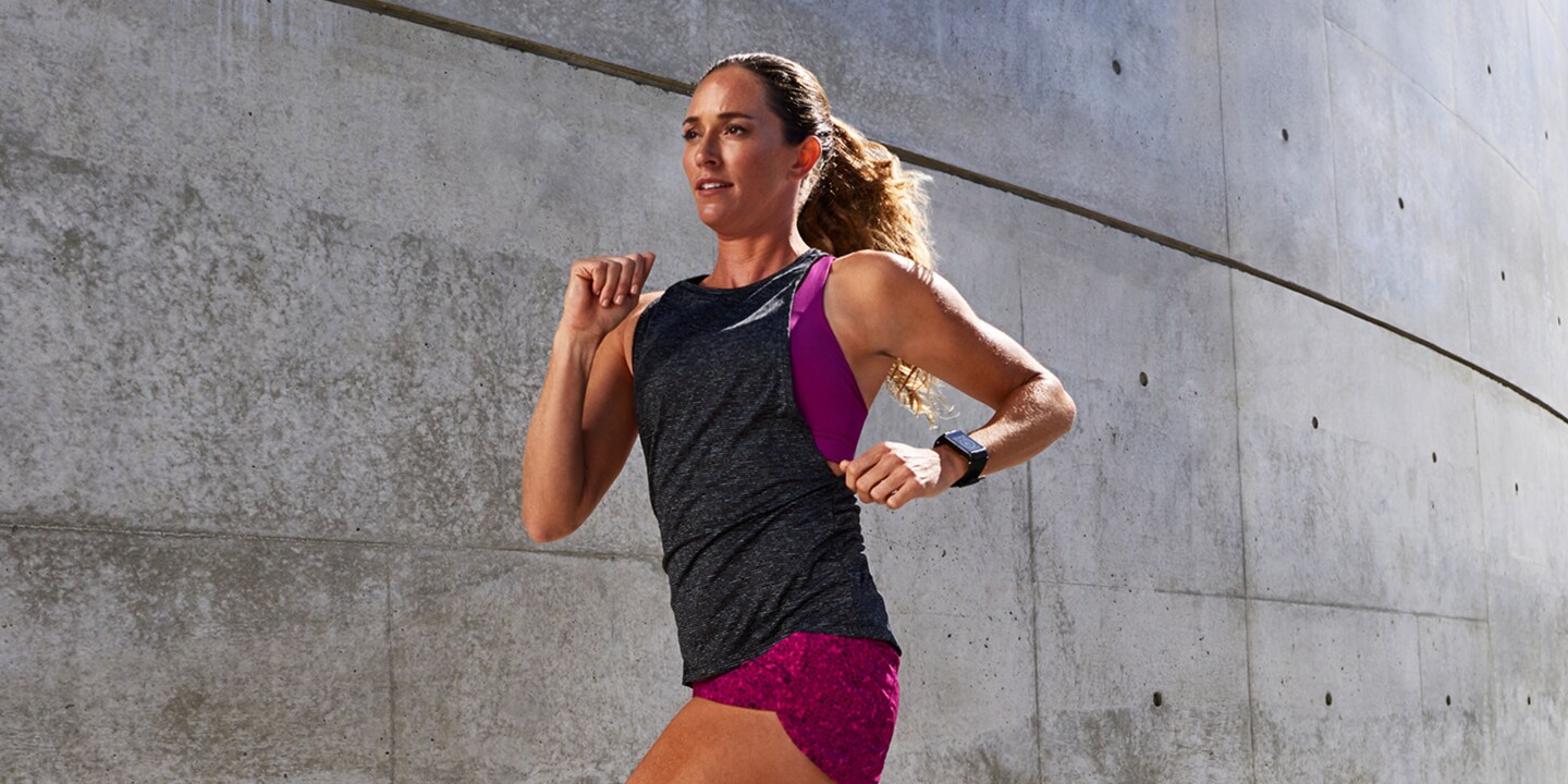 Les dernières nouveautés de Garmin sont disponibles – la Vivoactive HR & le Vivofit 3!