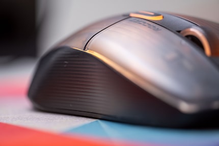 The grooves on the side provide grip.