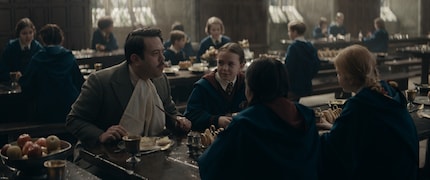 Ein Muggel in Hogwarts – ein lächerlich seltener Anblick.