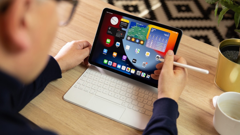 Mit dem iPad Air kann man sowohl das Apple Magic Keyboard, als auch den Apple Pencil der 2. Generation voll nutzen. / © NextPit