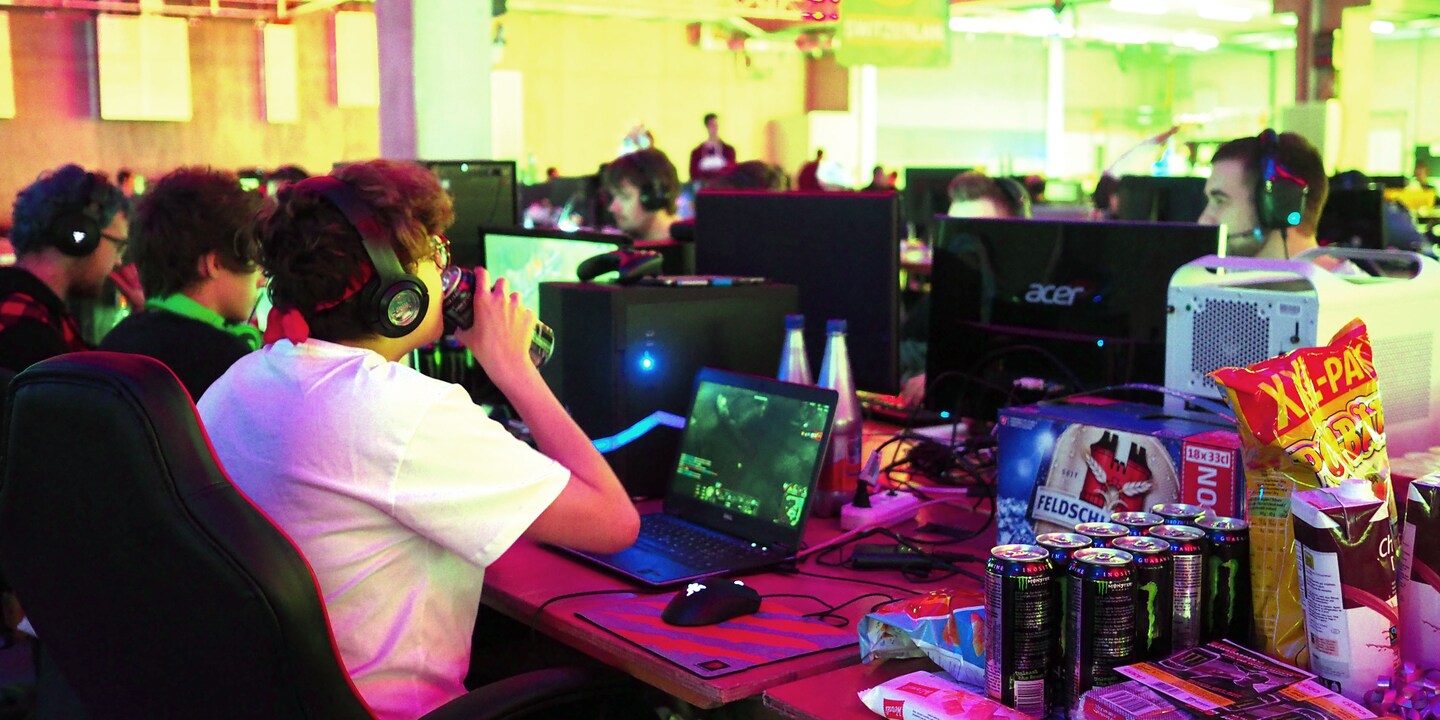 Switzerlan: Von der Kirchen-LAN-Party zum 1000-Gäste-Event an der Suisse Toy
