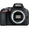 Nikon D5600 (24.20 Mpx, APS-C / DX)