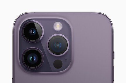 Das Kamera-Modul von iPhone 14 Pro und Pro Max ist grösser als beim Vorgänger. Dahinter versteckt sich ein neuer 48-Megapixel-Sensor für die Hauptkamera.