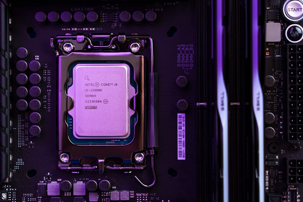 Les CPU Raptor Lake d’Intel continuent de fonctionner sur le socket LGA1700.