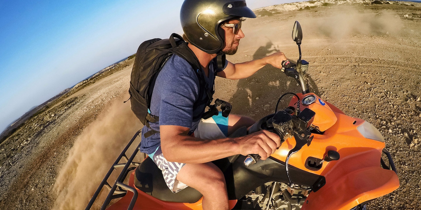 Commandez sans attendre le Karma Grip GoPro!
