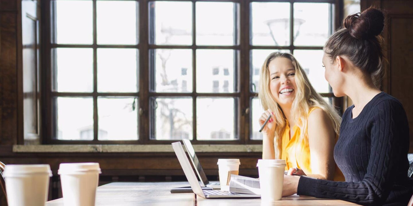 Ob zuhause oder während des Studiums – Office 365 ist stets die beste Wahl.