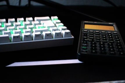 La mia Hewlett Packard 48G mi ha già servito bene negli anni '90.
