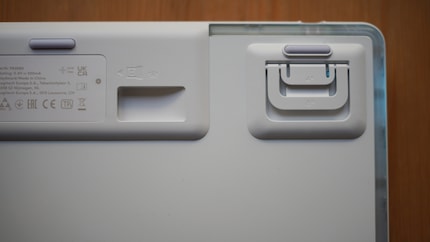 Den Neigungswinkel lässt sich auch einfach einstellen.