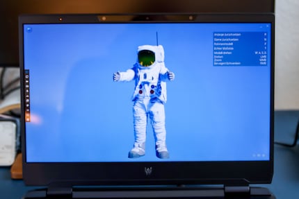 CAD models can be a useful application for the 3D display.