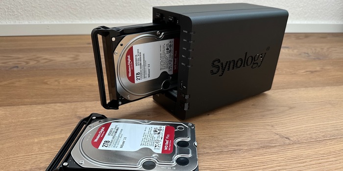 DS220j & 2TB 烈しく HDD(WD)セット synology
