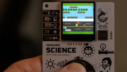 Frogger works quite well on the Oxocard, too.