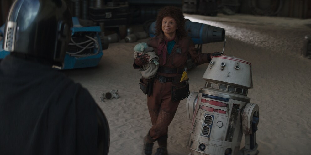 Peli Motto et R5-D4, le héros de la galaxie. 